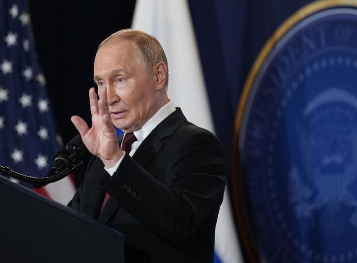 Новини світу - ЗМІ: Путін прагне зустрічі з Зеленським без Трампа