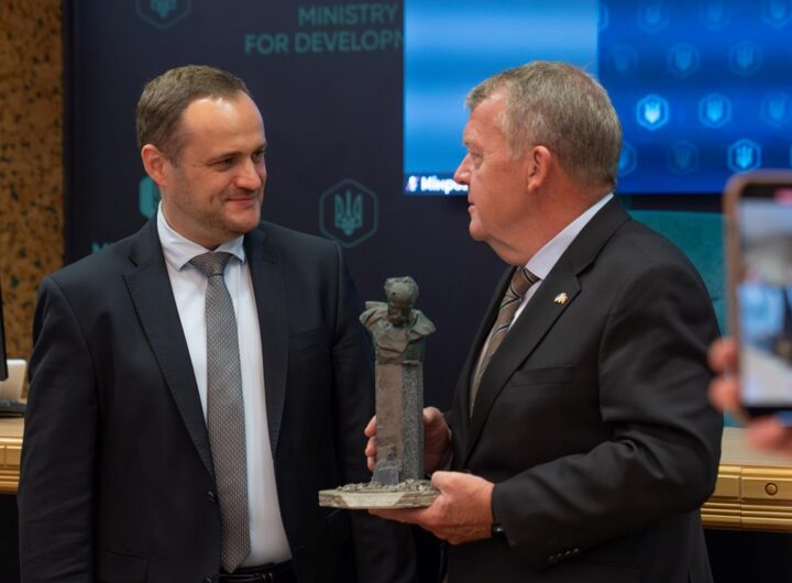 Новини України - $375 млн від Данії: Кулеба розповів, на що підуть гроші