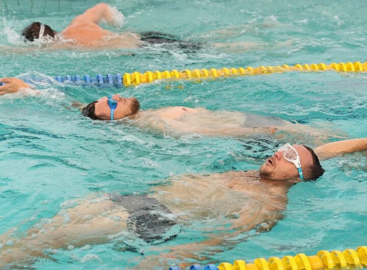 🏊🏻‍♀️ Відновлення у воді | поранені бійці системи МВС реабілітуються на заняттях з плавання