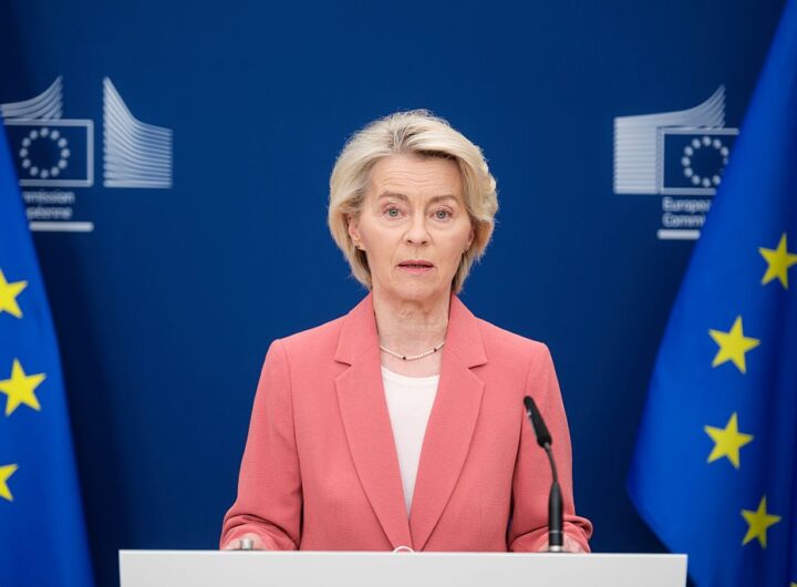 Новини світу - Фон дер Ляєн засудила російський обстріл України