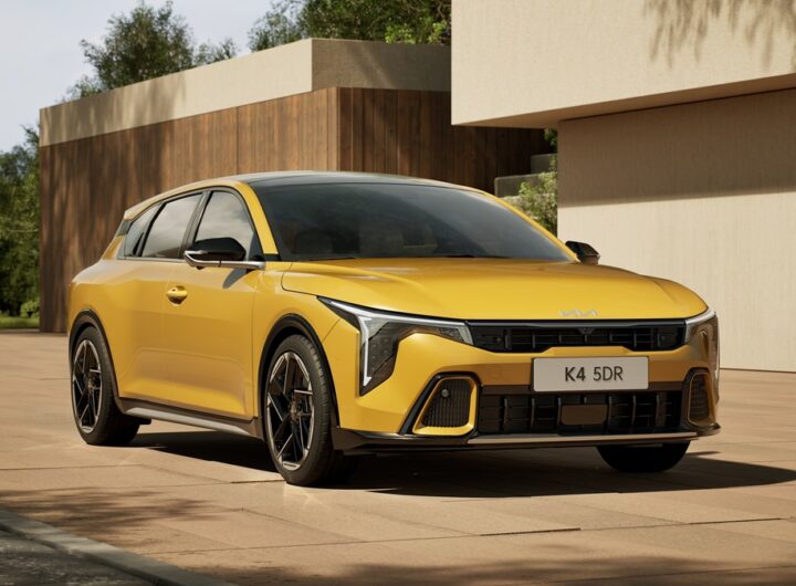 Авто новини - Kia виводить K4 на європейський ринок
