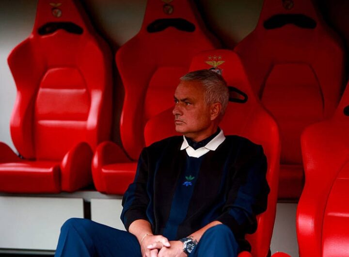 Новини спорту - Моурінью та Бенфіка узгодили деталі контракту - ЗМІ