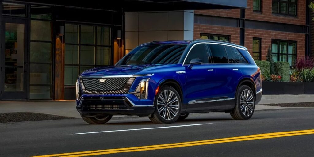 Авто новини - Нові електрокросовери Cadillac перевершили офіційний запас ходу
