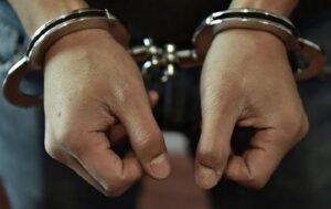 Новини Києва - Під Києвом ВІЛ-інфікований чоловік зґвалтував сина свого знайомого