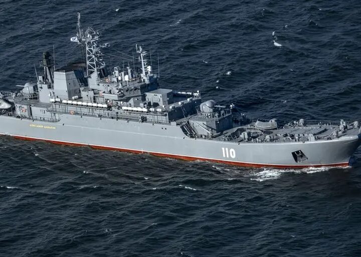 Новини світу - Поблизу Данії виявили корабель ВМФ Росії під час нальоту дронів - ЗМІ