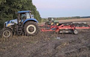 Новини України - Росіяни вдарили по підприємству на Сумщині: поранено 12 людей