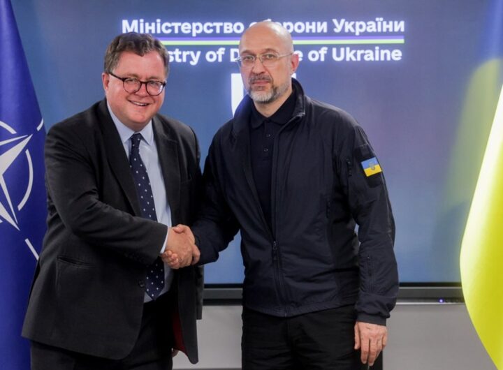 Новини України - Шмигаль зустрівся з представником НАТО