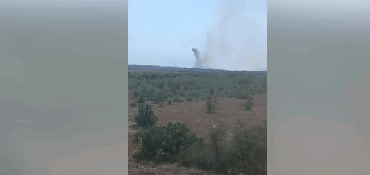 Новини України - Соцмережі повідомили про атаку дронів на аеропорт Маріуполя