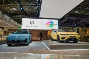 Авто новини - Stellantis представила конкурента Volkswagen ID.3