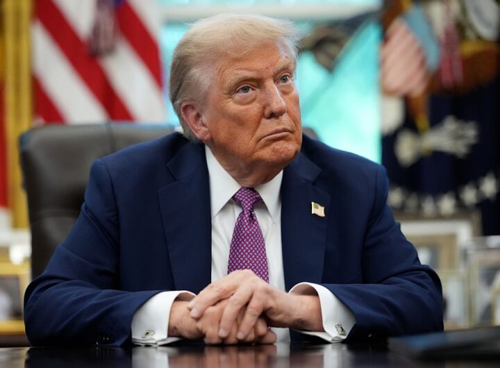 Новини світу - Трамп і секс-скандал. Книга Епштейна