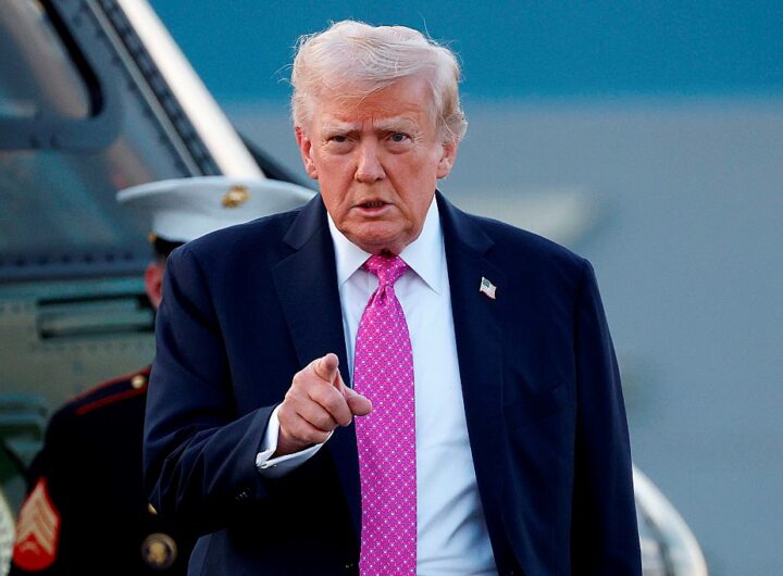 Новини світу - Трамп назвав Медведєва "тупою людиною"
