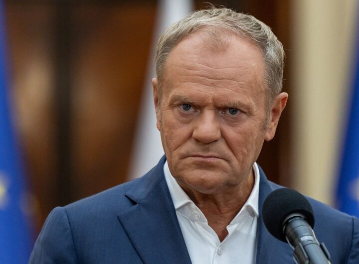 Новини України - Туск назвав умови для збиття російських винищувачів