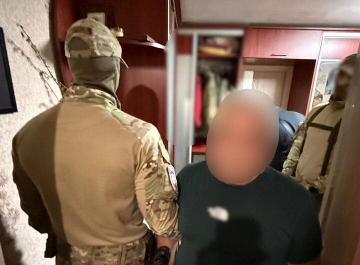 Новини Києва - Вбивство біля сміттєвого контейнера на Київщині: затримано підозрюваного