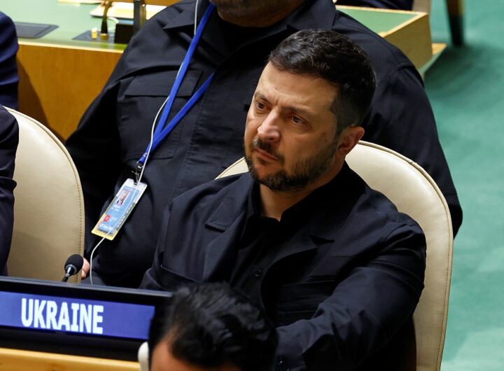 Новини України - Зеленський назвав реакцію НАТО на авіаційні провокації Росії "слабкою"