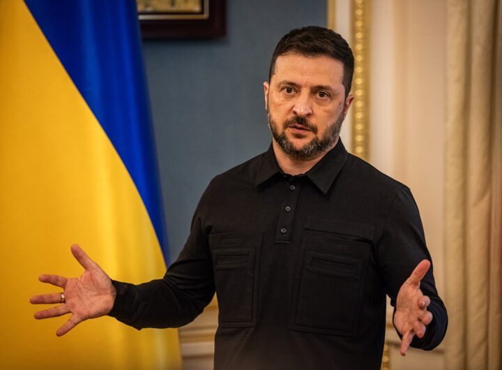 Новини України - Зеленський відповів, чи може Україна відновити кордони