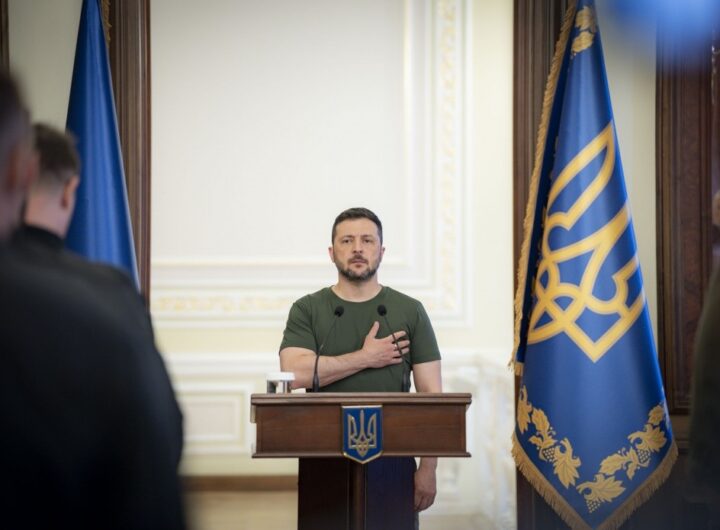Новини України - Зеленський вручив розвідникам державні нагороди
