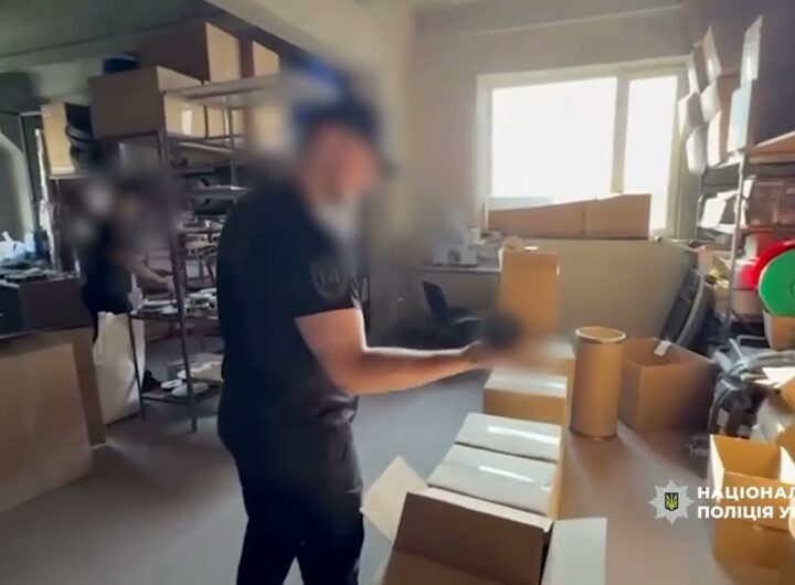 У Одесі поліцейські ліквідували діяльність двох підпільних цехів з виготовлення тютюнової продукції