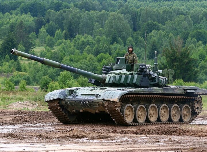 Новини світу - Чехія планує передати Україні модернізовані танки Т-72