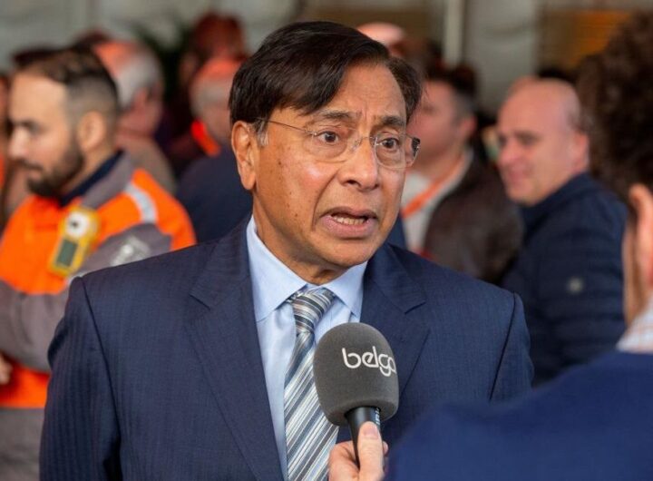 Новини бізнесу - Індійський мільярдер закуповує підсанкційну російську нафту - ЗМІ