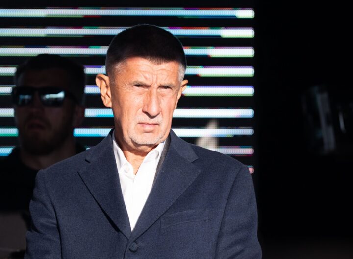 Новини світу - Лідер виборів у Чехії заявив, що Україна не готова до ЄС