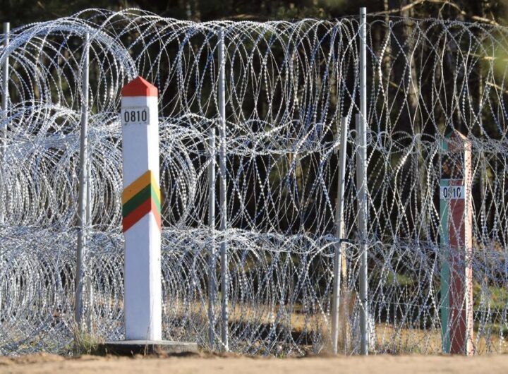 Новини світу - Литва закрила кордон з Білоруссю на місяць