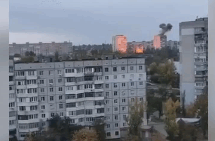 Новини України - Моменти влучань у Херсоні показали на відео