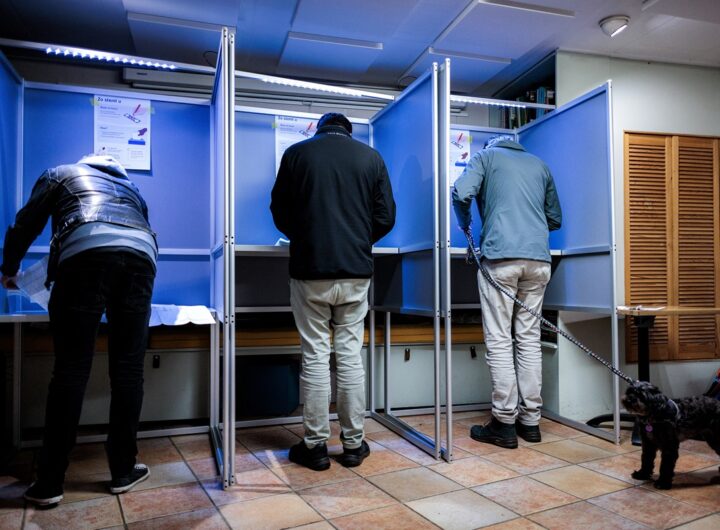 Новини світу - На виборах у Нідерландах лідирують соціал-ліберали