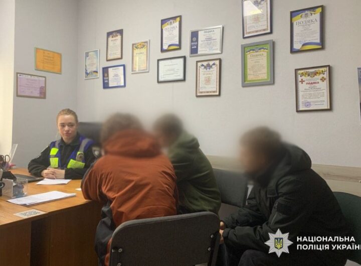 Новини Києва - Напад біля синагоги: поліція розшукала трьох підлітків