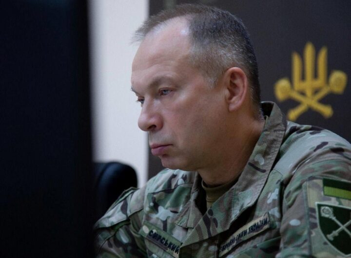 Новини України - Навчальні центри ЗСУ переносять углиб України - Сирський