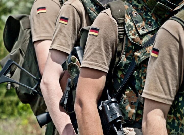 Новини світу - Німеччина розглядає призов до армії за лотерейною системою - ЗМІ