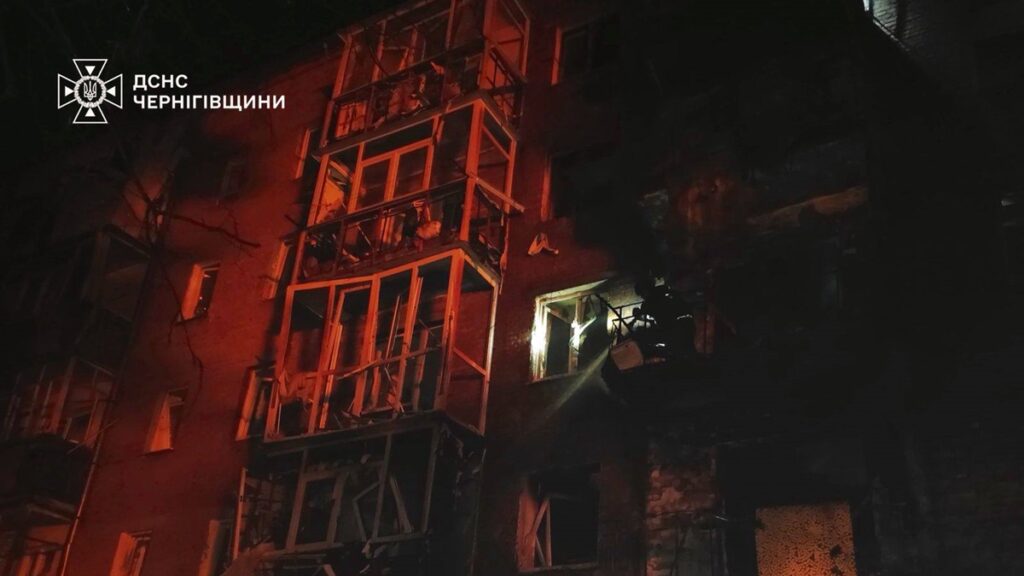 Новини України - Обстріл Ніжина: у ДСНС показали наслідки