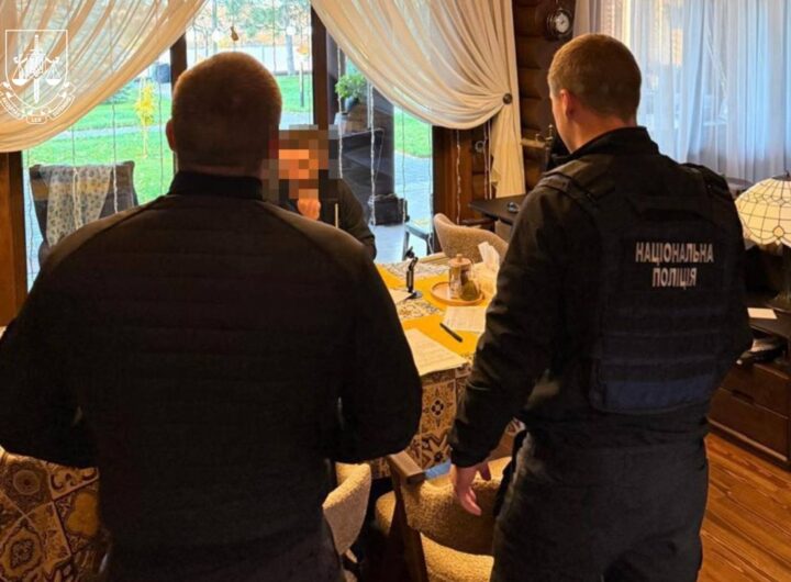 Новини України - Одеських посадовців підозрюють у розкраданні на закупівлях для ЗСУ