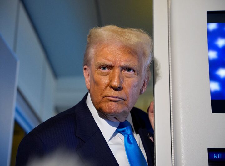 Новини світу - Трамп готує удари по Венесуелі - ЗМІ