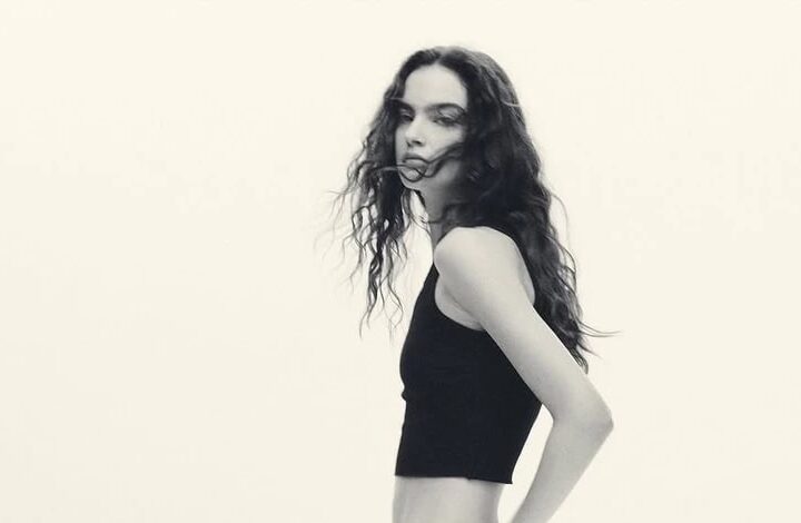 Без категорії - Українка стала обличчям бренду Кайлі Дженнер