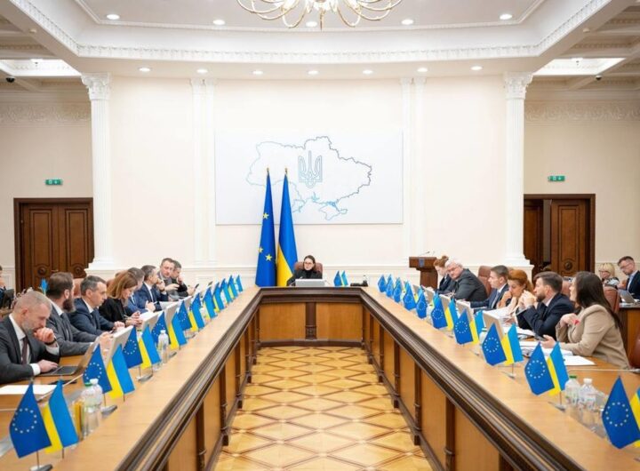 Новини України - Уряд схвалив відправку військових до центру НАТО-Україна в Польщі