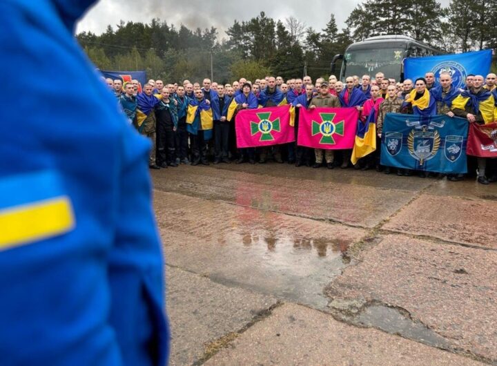 Новини України - З полону повернулись 205 військових і цивільних