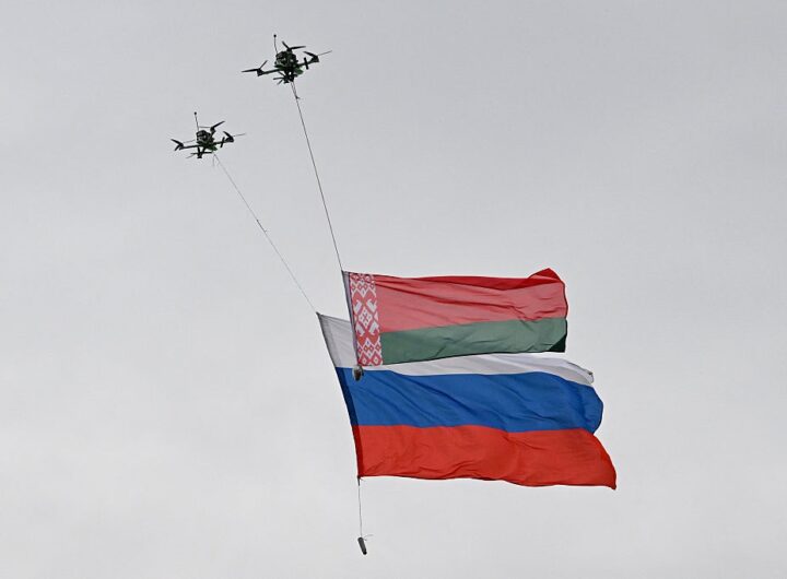 Новини світу - Зросло число білорусів, що вважають Росію небезпечнішою за США - СЗР