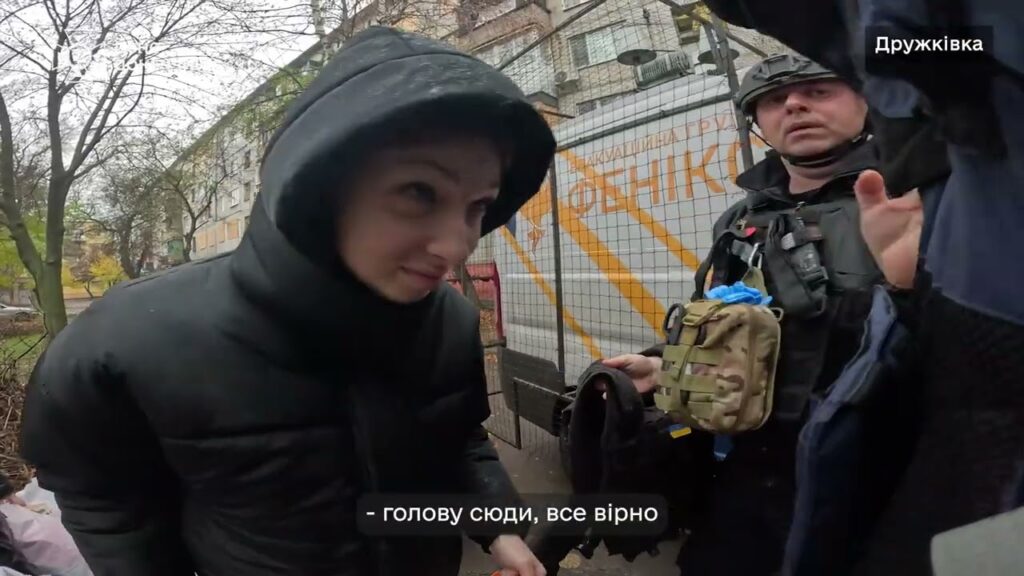 Рятувальники евакуаційної групи «ФЕНІКС» вивезли з прифронтового міста 7 людей