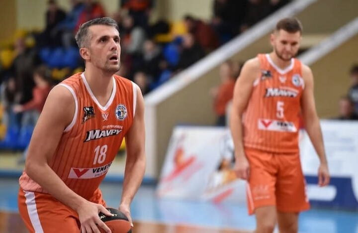 Новини спорту - Агафонов ставить крапку у професійній кар'єрі