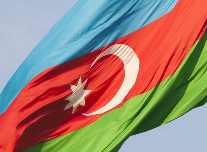 Новини світу - Азербайджан викликав посла РФ через пошкодження посольства у Києві