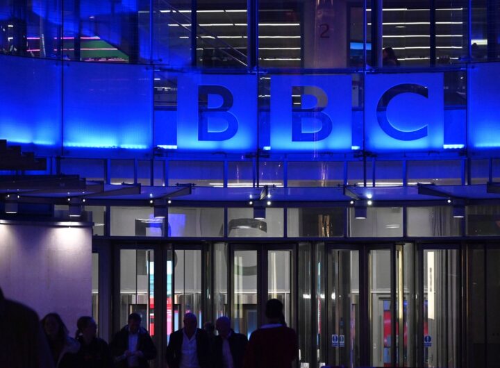 Новини світу - BBC вибачилися перед Трампом, але заперечили наклеп