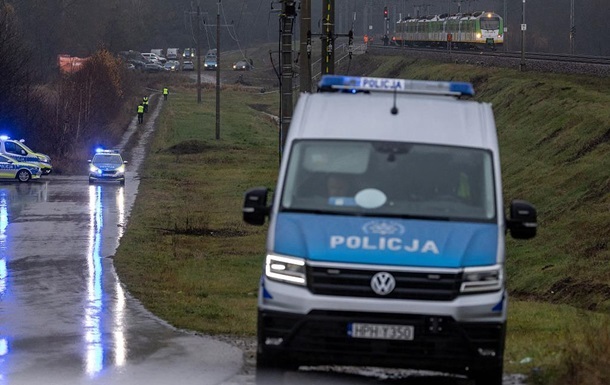 Новини світу - Диверсія на залізниці: у Польщі оголосили в розшук двох українців