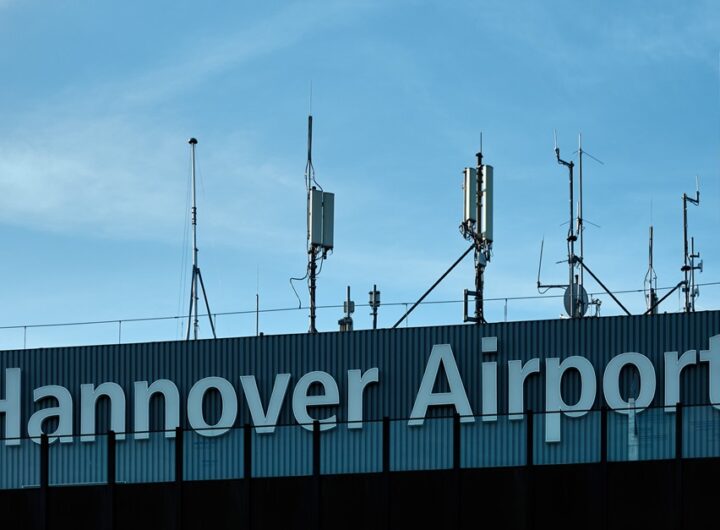 Новини світу - Дрони паралізують роботу трьох аеропортів у Німеччині