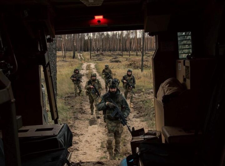 Новини України - Генштаб заявив про активні бої на п'яти напрямках