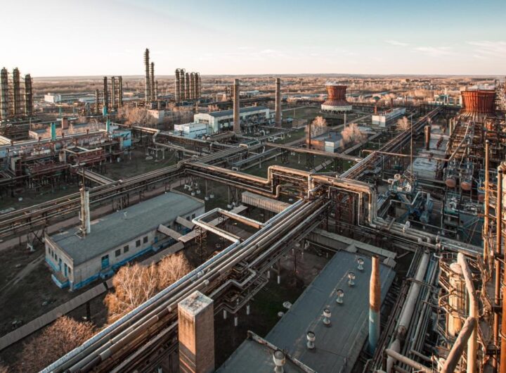 Новини України - ГУР уразило нафтохімічний завод в Росії