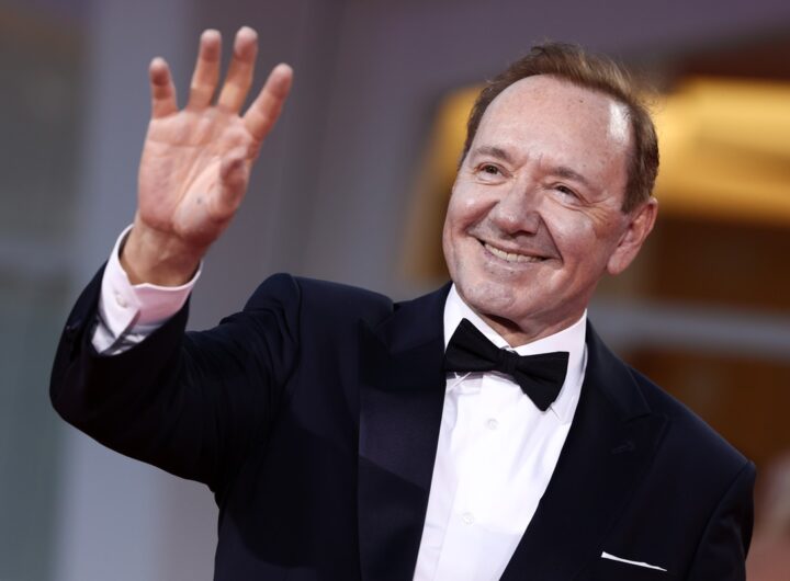 Новини культури - Кевін Спейсі відповів на чутки про "безпритульність"