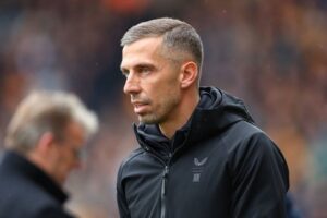 Новини спорту - Колишній тренер Вулвергемптона може знову очолити команду