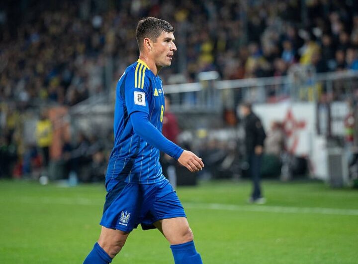 Новини спорту - Маліновський на пресконференції розповів, як краще грати з Ісландією