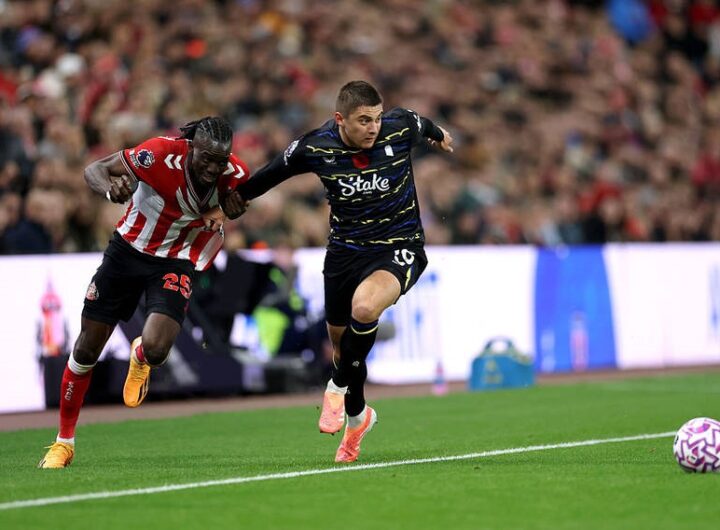 Новини спорту - Миколенко отримав посередню оцінку в матчі, де Евертон втратив перемогу