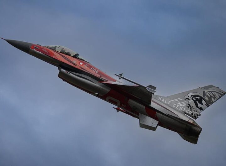 Новини світу - Польща підняла винищувачі через атаку РФ на Україну